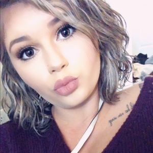 Meet your Posher, Heheather